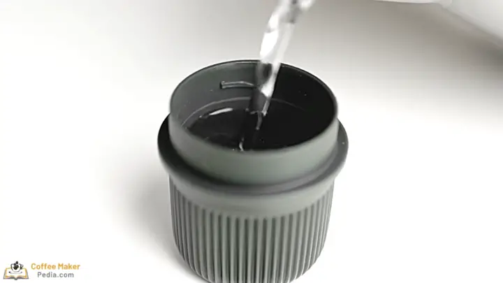 The amount of water that should be in the Nanopresso tank